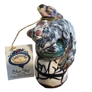 Vintage Clayworks Blue Sky Cat Figurine Collectible Figurine 2.5" Ceramic Kitty